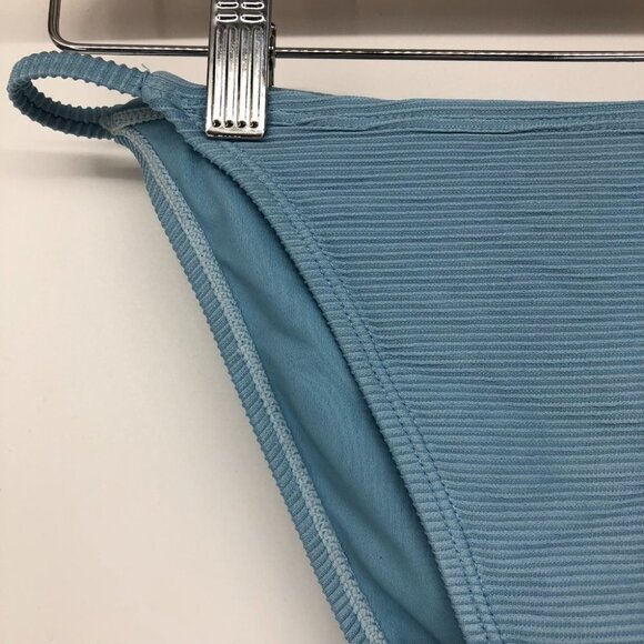 NA-KD Set of 3 size  Small Bikini Bottoms - Blue and red and trendy - Picture 14 of 15